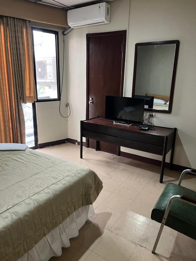גוויאקיל Hotel Rizzo מראה חיצוני תמונה