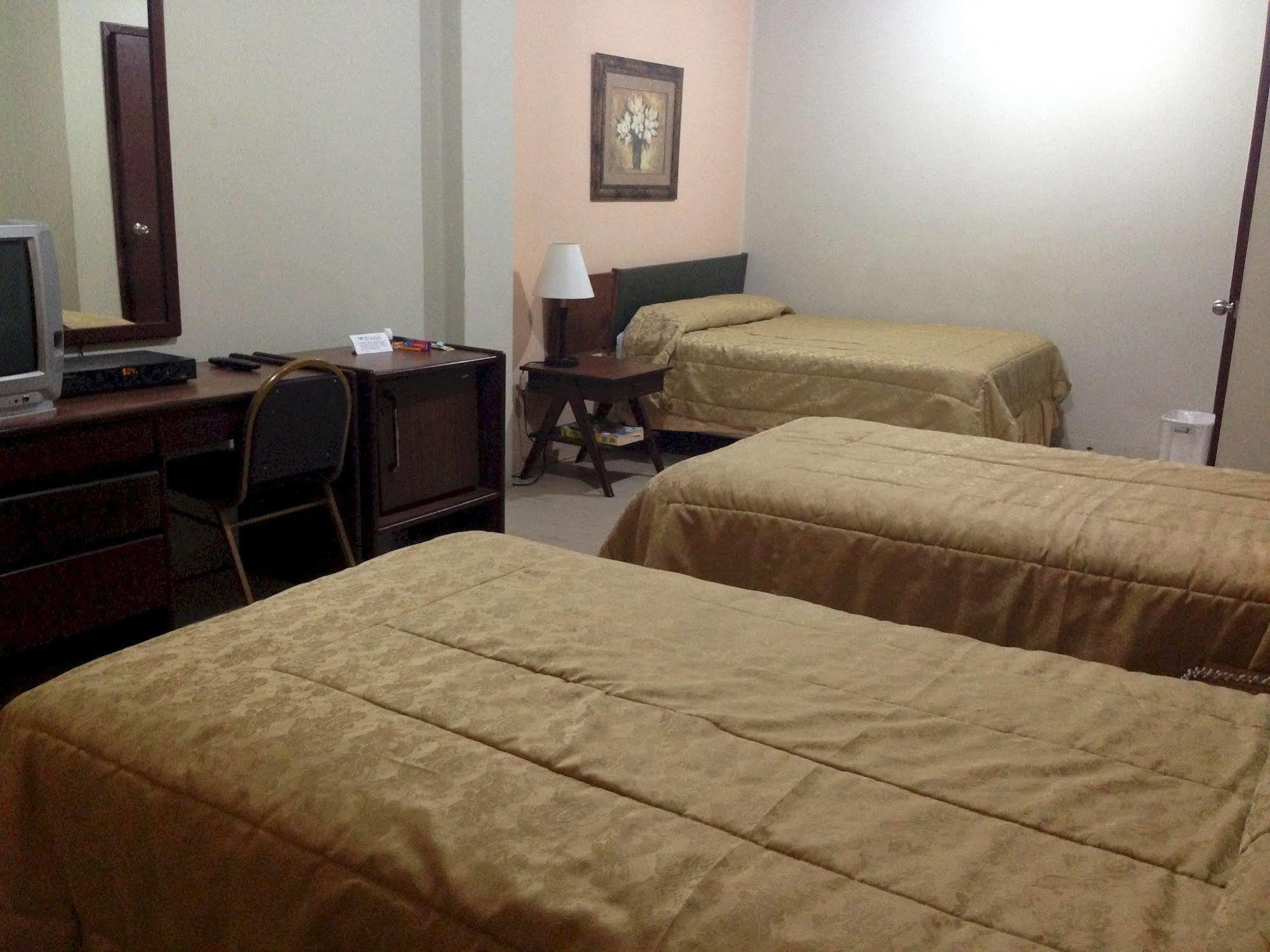 גוויאקיל Hotel Rizzo מראה חיצוני תמונה